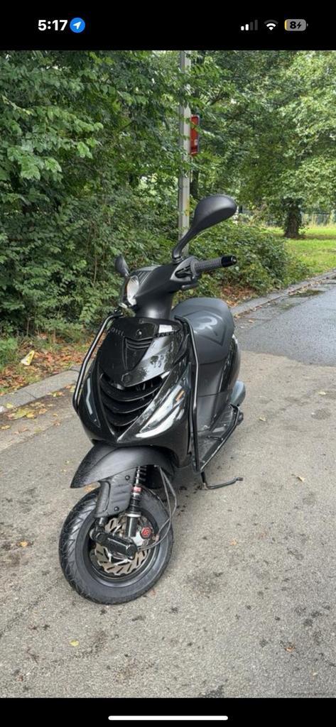 Piaggio Zip 172cc met swingarm, Fietsen en Brommers, Scooters | Piaggio, Zo goed als nieuw, Zip, Klasse B (45 km/u), Benzine, Ophalen