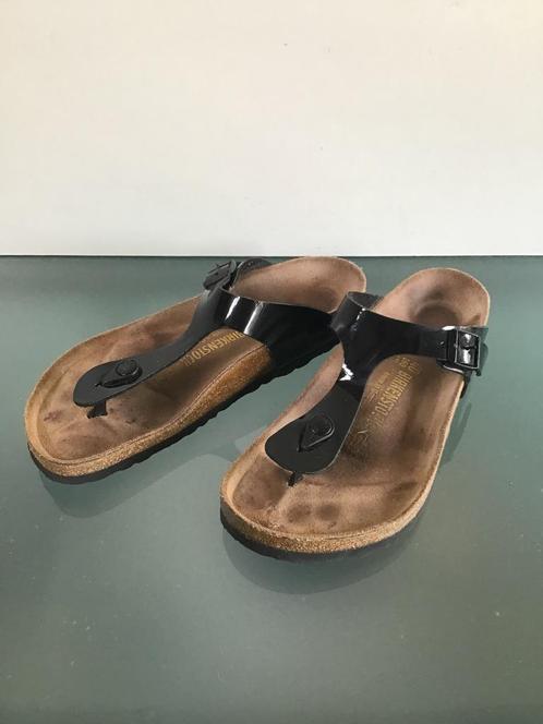 Gratis Verzenden | Birkenstock Lak zwarte slippers 40, Kleding | Dames, Schoenen, Zo goed als nieuw, Slippers, Zwart, Verzenden