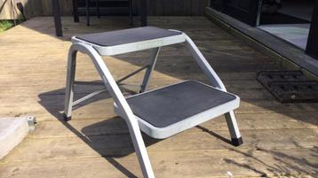 Trapje caravan beschikbaar voor biedingen