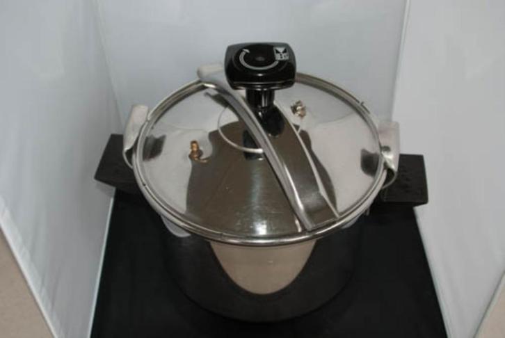 autocuiseur SEB, Huis en Inrichting, Keuken | Potten en Pannen, Gebruikt, Kookpan of Snelkookpan, Inox, Keramische plaat, Ophalen