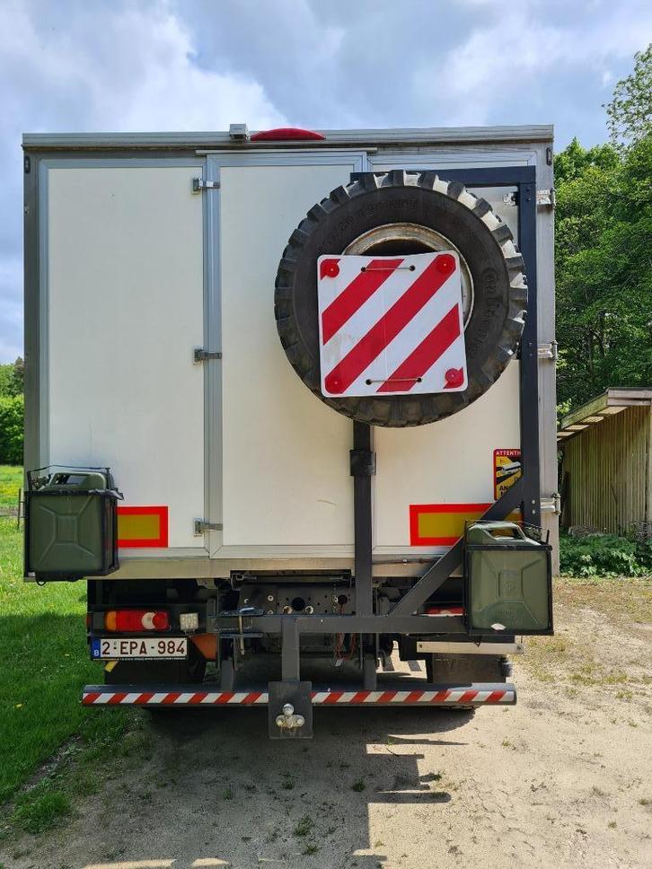 truck Iveco 4x4 diesel E5 2012, Auto's, Vrachtwagens, Particulier, 4x4, ABS, Achteruitrijcamera, Airconditioning, Boordcomputer