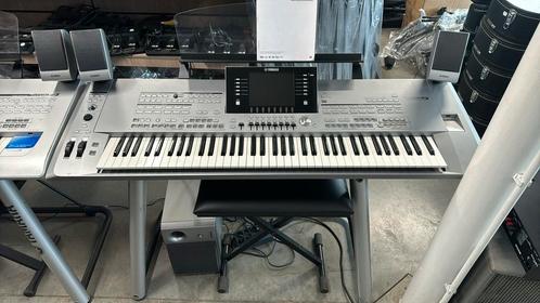 veel Keyboards   Korg Yamaha Roland Technics Casio, Musique & Instruments, Claviers, Utilisé, 61 touches, Casio, Sensitif, Connexion MIDI