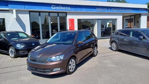 Skoda Fabia 1.2i DSG/AUTOMAAT/1j.garantie, Auto's, Skoda, Bedrijf, Te koop, Fabia, Airconditioning, Bluetooth, Bochtverlichting