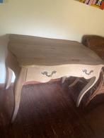 Klein klassiek eikenhouten bureau. 105x60x79 LxBxH, Huis en Inrichting, Ophalen, Gebruikt, Bureau