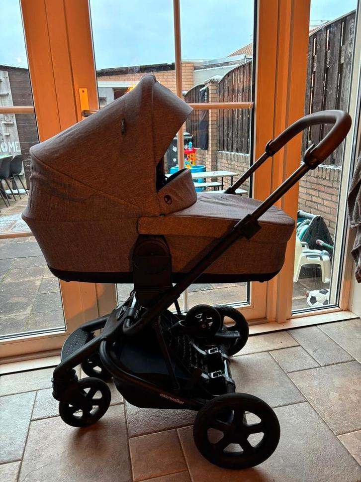 Easywalker Harvey 2 Limeted edition, Kinderen en Baby's, Kinderwagens en Combinaties, Gebruikt, Kinderwagen, Met reiswieg, Verstelbare duwstang