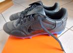 Chaussures football crampons NIKE CUIR NEUVES, Enlèvement ou Envoi, Neuf, Chaussures