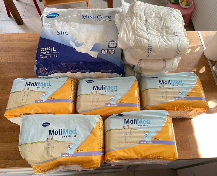 Overschot pampers en inleggers voor volwassenen, Diversen, Verpleegmiddelen, Zo goed als nieuw, Ophalen