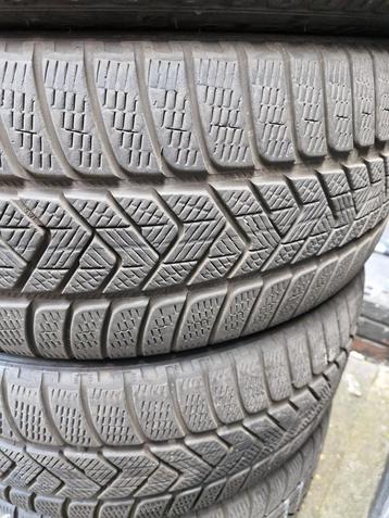 4x 275 40 R20 Pirelli Scorpion Winter M+S 106V beschikbaar voor biedingen