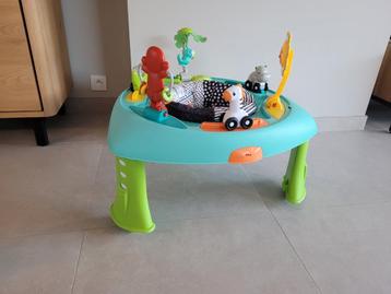 Infantino speeltafel  beschikbaar voor biedingen