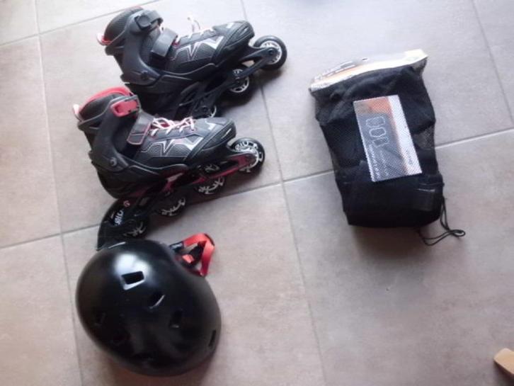 rolverstelbare schoenmaat 35-38 met helm en beschermingen, Sport en Fitness, Skeelers, Zo goed als nieuw, Inline skates 4 wielen