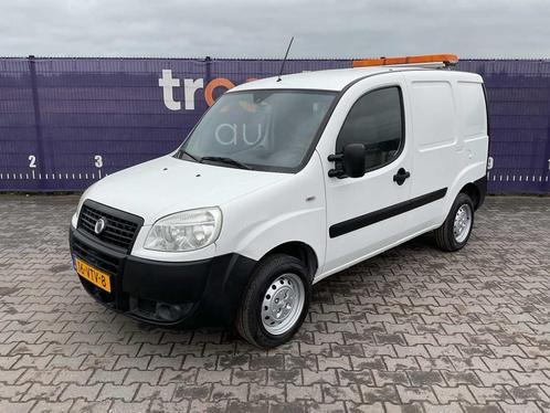 2008 - Fiat - Doblò - 1.6 CNG Comfort - Bedrijfswagen, Auto's, Bestelwagens en Lichte vracht, Bedrijf, Fiat, Overige brandstoffen