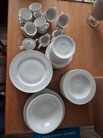 L.Dake en Zn  wit servies, Huis en Inrichting, Ophalen, Gebruikt, Keramiek, Bord(en)