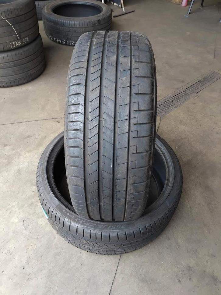 2553522 255/35/22 255/35R22 zomer demo Pirelli, Auto diversen, Autosport-onderdelen, Zo goed als nieuw, Ophalen