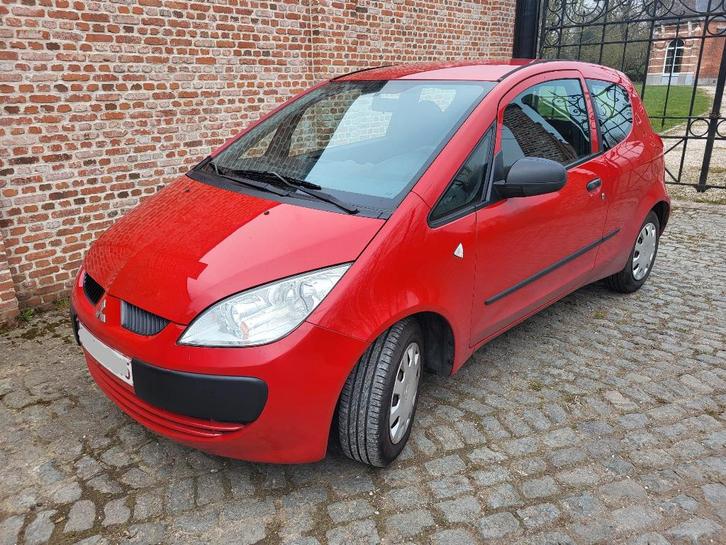 Mitsubishi Colt 1.1 Petrol + Approuvé à vendre, Autos, Mitsubishi, Particulier, Colt, ABS, Airbags, Electronic Stability Program (ESP)