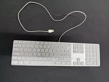 Apple Keyboard USB beschikbaar voor biedingen