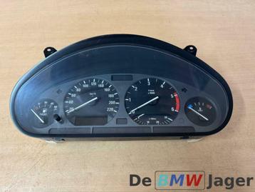 Instrumentenpaneel BMW 3-serie E36 diesel 62118357428 beschikbaar voor biedingen