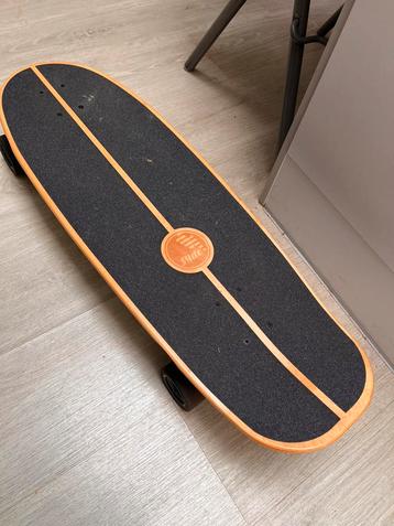 Surf skate Slide Avanlanche 31’ beschikbaar voor biedingen
