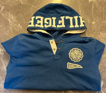 Leuke hoodie Tommy - maat 176 beschikbaar voor biedingen