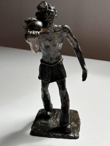 bronzen beeld 'Dorre, de bakker' Leuven, Roland Rens gesign. beschikbaar voor biedingen