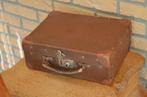 Ancienne petite valise, Ophalen