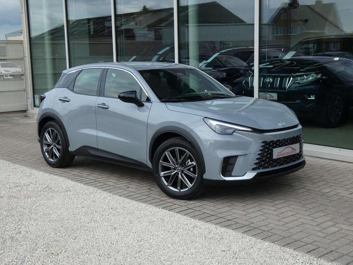 Lexus LBX Hybrid Elegant +LEDER +Zetelverwarming +Dodehoek, Auto's, Lexus, Bedrijf, Te koop, Overige modellen, Achteruitrijcamera