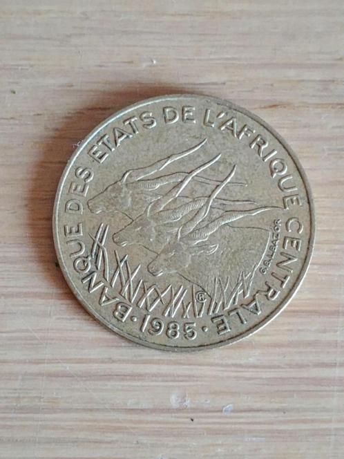 CENTRAAL AFRIKAANSE STATEN 10 Francs 1985, Postzegels en Munten, Munten | Afrika, Losse munt, Overige landen, Ophalen of Verzenden