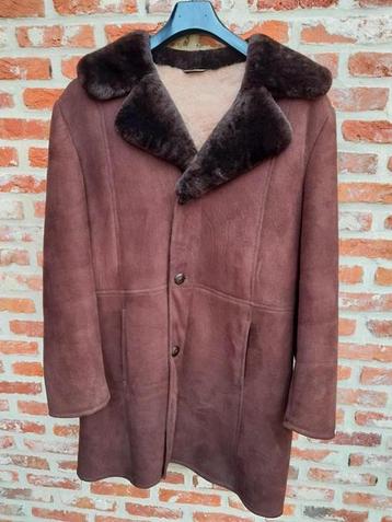Winterjas voor mannen. beschikbaar voor biedingen