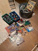 Lot vintage Lego met veel minifiguren, Kinderen en Baby's, Speelgoed | Duplo en Lego, Ophalen of Verzenden, Gebruikt, Complete set
