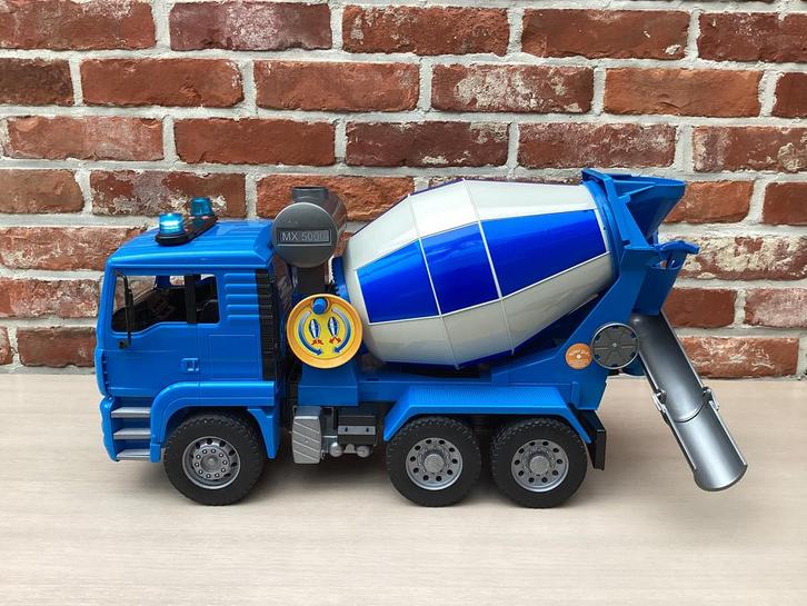 BRUDER SPEELGOED VRACHTWAGEN / MAN TGA CEMENTMIXER BR2744, Kinderen en Baby's, Speelgoed |Speelgoedvoertuigen, Zo goed als nieuw