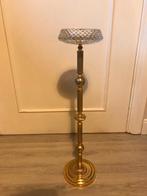 Asbak op voet, Ophalen, Asbak