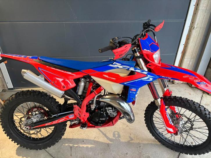 Beta 125 rr racing 2023, Fietsen en Brommers, Brommers | Crossbrommers, Zo goed als nieuw, Ophalen