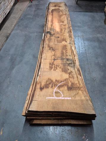 Eiken stam schaaldelen boomstamplanken live edge eik  beschikbaar voor biedingen