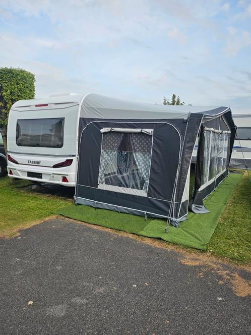 6maand oud tabbert 560 vivaldi, Caravans en Kamperen, Voortenten en Luifels, Zo goed als nieuw, Ophalen