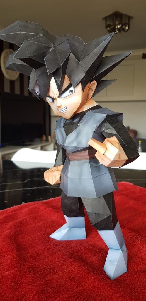 Figurines papercraft dragonball black goku, Hobby & Loisirs créatifs, Modélisme | Figurines & Dioramas, Comme neuf, Enlèvement ou Envoi