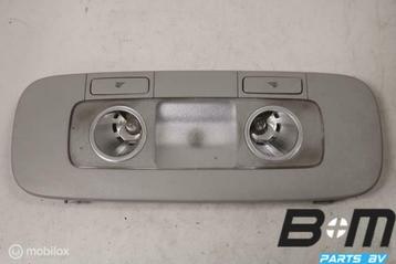 Binnenverlichting achterin VW Passat B6 beschikbaar voor biedingen