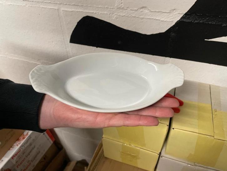 12 nieuwe ovenschaaltjes, Huis en Inrichting, Keuken | Servies, Nieuw, Bord(en), Ophalen