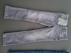 grijze jeans broek, Benetton, 110 NIEUW, Kinderen en Baby's, Kinderkleding | Maat 110, Ophalen of Verzenden, Zo goed als nieuw