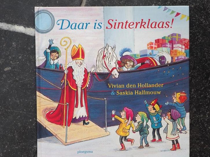Daar is Sinterklaas!, Boeken, Kinderboeken | Kleuters, Ophalen of Verzenden