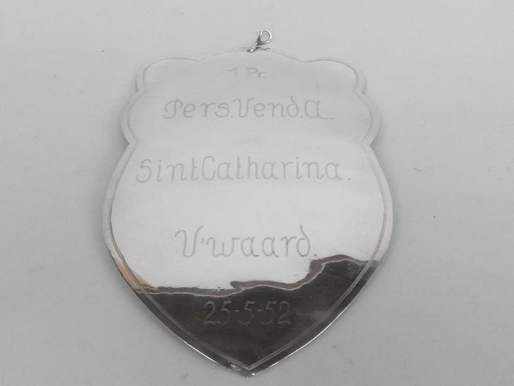 Zilveren schildje van een schuttersgilde, Antiek en Kunst, Antiek | Zilver en Goud, Zilver, Ophalen