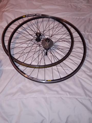 Mavic wielenset CXP22 + Shimano 105 CS5700 T12 beschikbaar voor biedingen