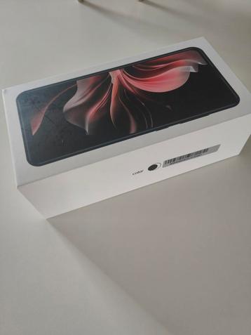 Android smartphone, nieuw in de verpakking  beschikbaar voor biedingen