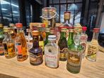 Bouteilles Miniatures de différents alcool., Enlèvement ou Envoi