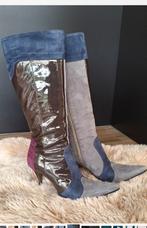 Bottes italiennes vernies et en mousse taille 37, Vêtements | Femmes, Chaussures, Vero cuoio, Enlèvement ou Envoi, Porté, Bottes hautes