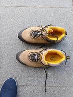 Werkschoenen, Ophalen, Werkschoenen