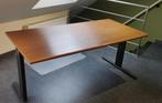 Ruim en stevig industrieel bureau, Ophalen, Gebruikt, Bureau