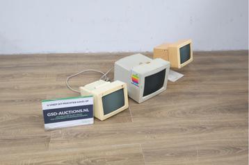 Mix van 3 Vintage Apple-Computers beschikbaar voor biedingen