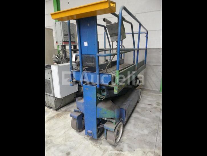 Schaarlift Staanders SL20, Zakelijke goederen, Machines en Bouw | Liften, Steigers en Ladders