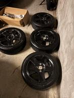 Ford fiesta velgen 195/50/15 met 2  nieuw continentel banden, Auto-onderdelen, Ophalen, Ford