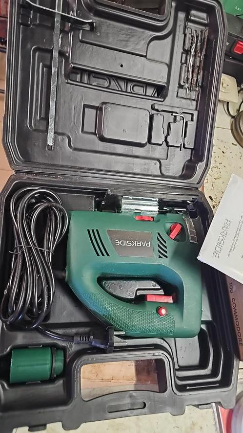 Decoupeerzaag voor de handige hobbyist, Doe-het-zelf en Bouw, Gereedschap | Zaagmachines, Nieuw, Decoupeerzaag, 600 tot 1200 watt