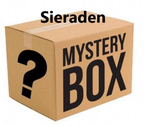 Mystery box met juwelen sieraden, Handtassen en Accessoires, Kettingen, Ophalen of Verzenden